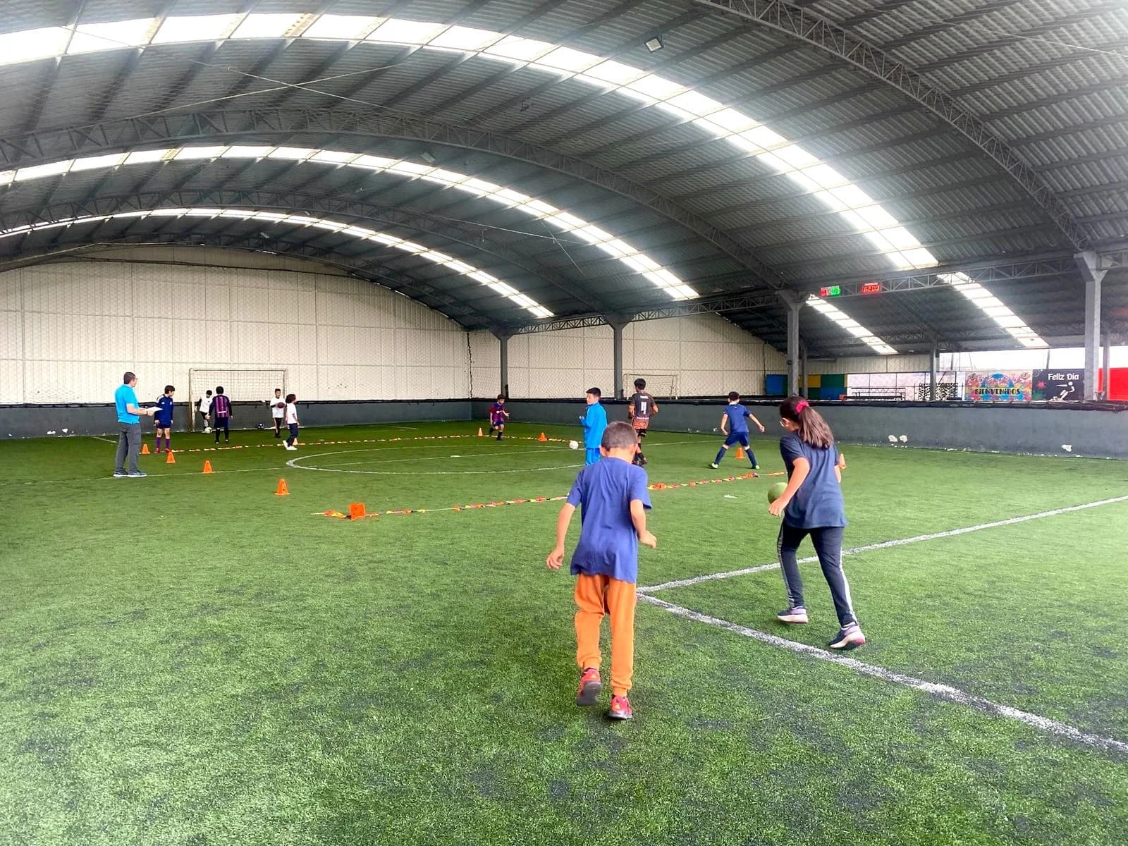 PAINT FUTBOLERO PLAYZONE